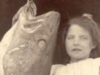 girls with cod fish