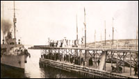 “Port Union” [Steamer pulling into wharf]