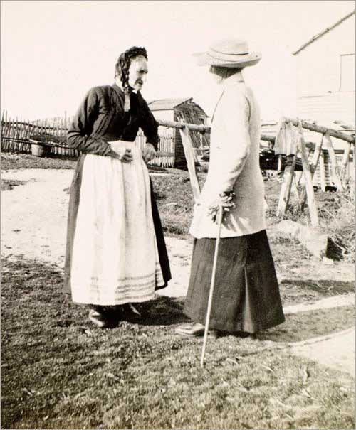 A Chat by the Bay, Crow Head, Summer 1913