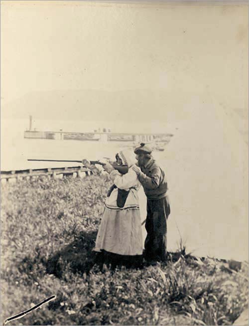 Hannah Michlin Taking Aim, Rigolet, 1893