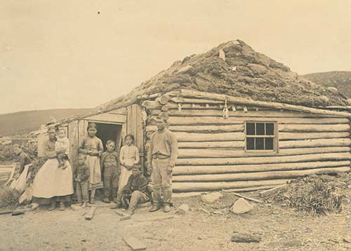 Mrs. Thoms and Children, 1893