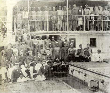 Crew of the Oolobaria, 1900