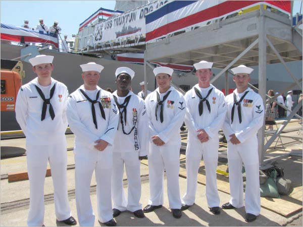 Crewmembers of the USS Truxtun, 2009