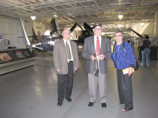 Wayde Rowsell (L), with Gus Etchegary and his wife Kay , 2007